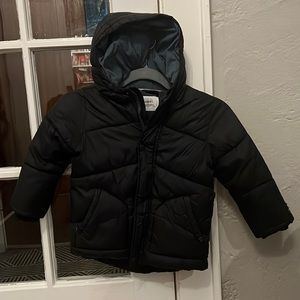 Zara puffer winter jacket in black size 4-5